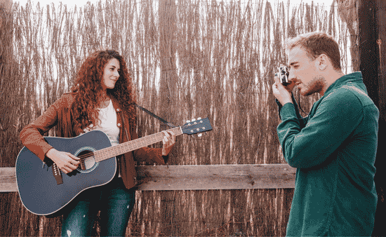 Why Rising Artist Album Reviews Can Rank Well