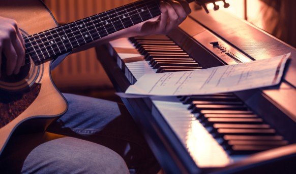 How to Identify a Phrase in Music