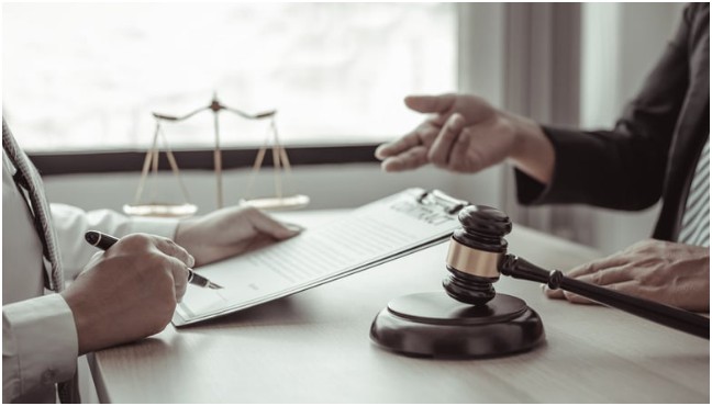 Streaming Royalty Lawsuits: The Money Fight Behind the Play Button