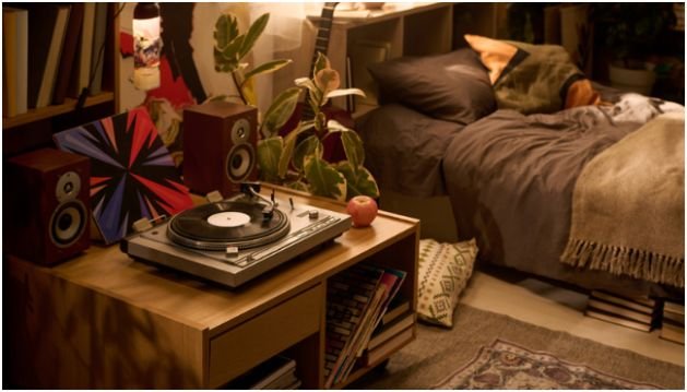 Intentional Listening Is The Real Luxury