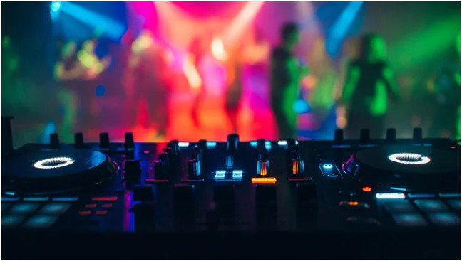 Why House Music Belongs Under the EDM Umbrella